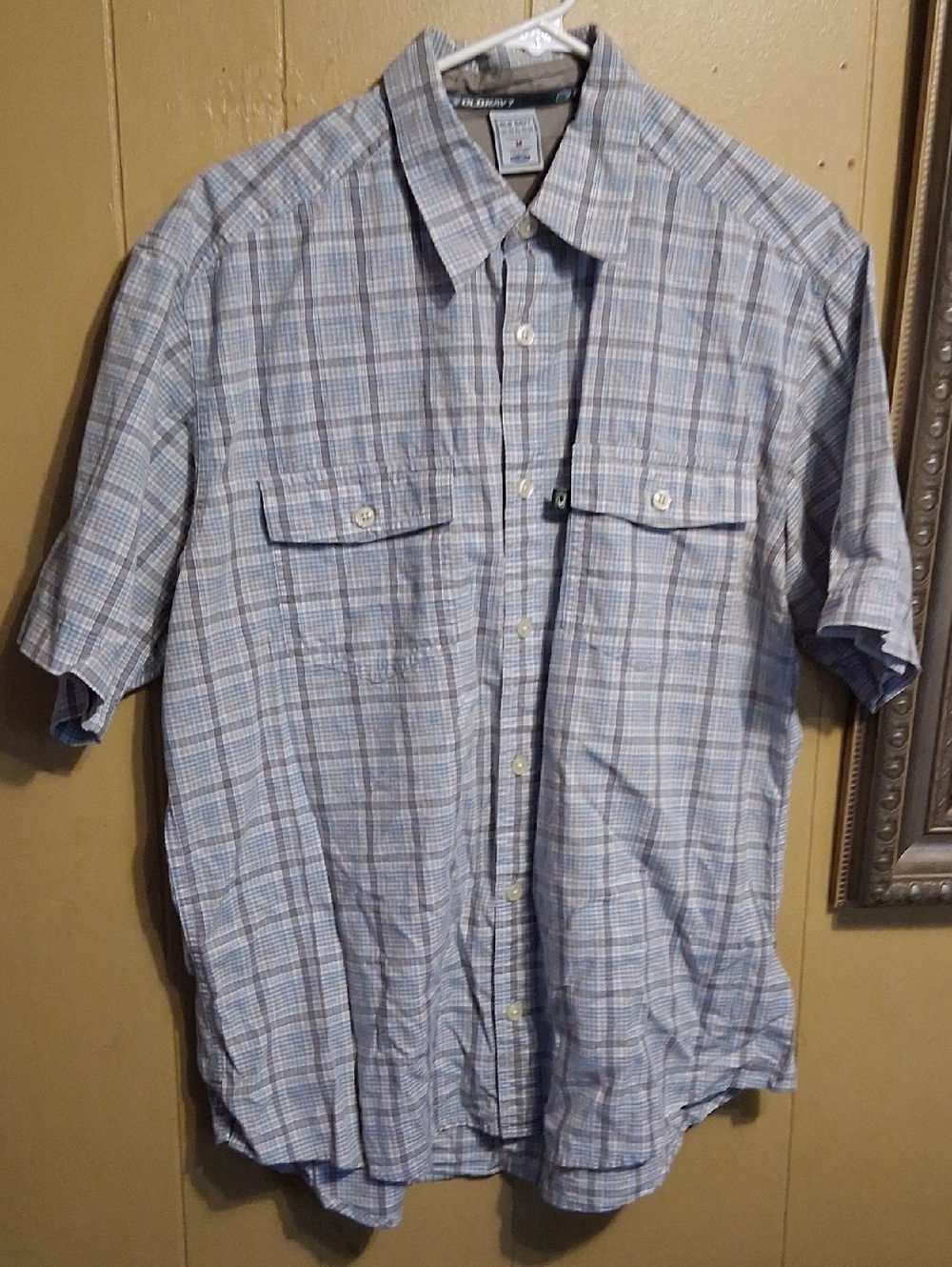 Old Navy Light Blue Plaid Short-Sleeve Button-Down Shirt